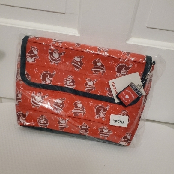 Harveys Seatbelt Medium Foldover Crossbody Santa 🎅 Bag! - Picture 2 of 13
